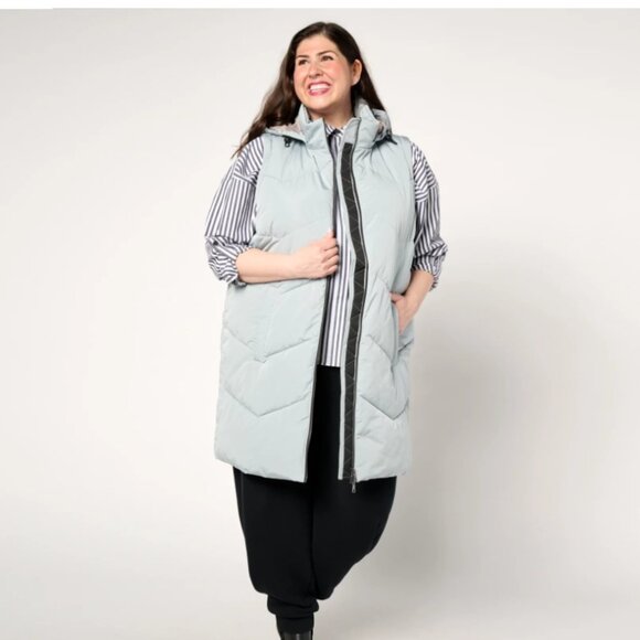 Nuage Jackets & Blazers - New With Tags Nuage Regular Chevron Quilted Puffer Vest w/ Removable Hood